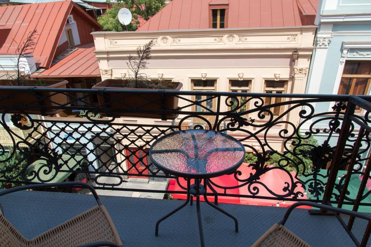 Apartament On Aghmashenebeli 26 Tbilisi Buitenkant foto